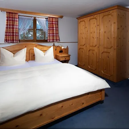 Lugeck Affittacamere 3*